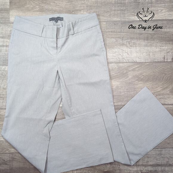 The Limited Exact Stretch Boot Pants Size 8 - Picture 1 of 6